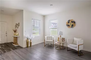 189 Bentwater Wy, Hoschton, GA 30548 - Photo 3