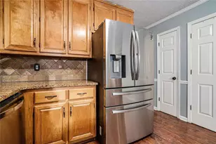 1235 Waterwood Dr, Loganville, GA 30052 - Photo 11