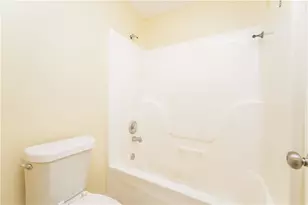 5867 Trent Walk Dr, Lithonia, GA 30038 - Photo 11