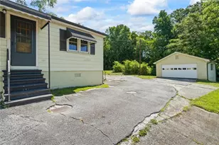 954 Bryant St SW, Conyers, GA 30012 - Photo 15