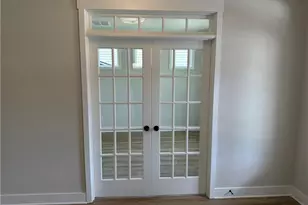 824 Winding Rose Dr, Hoschton, GA 30548 - Photo 3