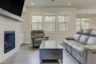 201 Jonquil Spring Rd, Woodstock, GA 30188 - Photo 5