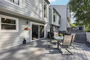 1027 Riverbend Club Dr SE, Atlanta, GA 30339 - Photo 19