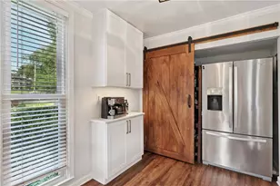 1027 Riverbend Club Dr SE, Atlanta, GA 30339 - Photo 13