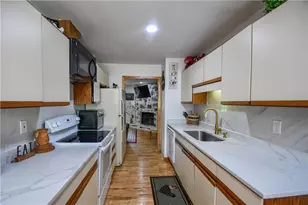 327 Brucken Stravenue, Helen, GA 30545 - Photo 13