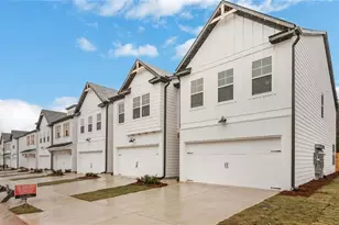 2021 Old Covington Hwy SE, Conyers, GA 30013 - Photo 17