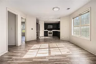 9066 Bob Jackson Dr, Jonesboro, GA 30238 - Photo 9