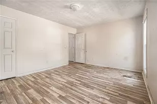 9066 Bob Jackson Dr, Jonesboro, GA 30238 - Photo 21