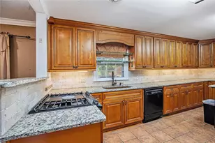 5491 Valley Brook Rd SE, Mableton, GA 30126 - Photo 13