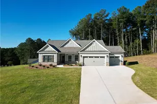 1024 Red Oak Blvd, Loganville, GA 30052 - Photo 1