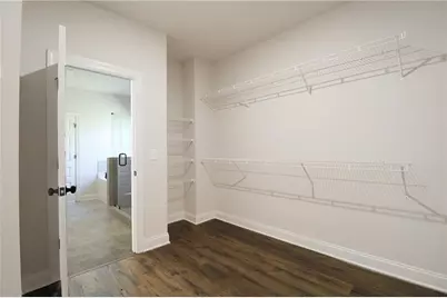 1024 Red Oak Boulevard, Loganville, GA 30052 - Photo 11