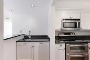 2870 Pharr Ct S Northwest, Atlanta, GA 30305 - Photo 5