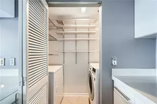 3481 Lakeside Dr NE, Atlanta, GA 30326 - Photo 27