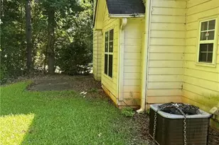 2581 Star Ln, Decatur, GA 30034 - Photo 3