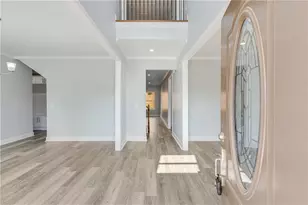 1226 Bloomsbury Ln, Gainesville, GA 30501 - Photo 7