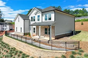 1226 Bloomsbury Ln, Gainesville, GA 30501 - Photo 3