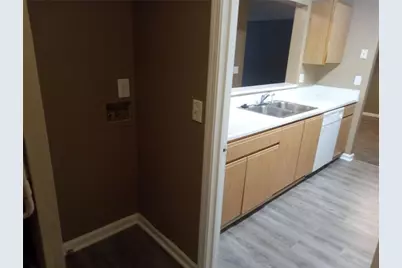 8202 Fairington Village Drive, Lithonia, GA 30038 - Photo 3