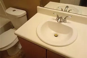 8202 Fairington Village Dr, Lithonia, GA 30038 - Photo 7