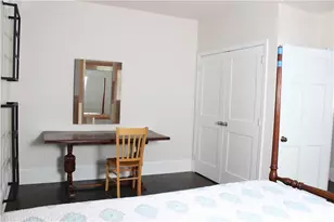 1124 Center St NW, Atlanta, GA 30318 - Photo 9