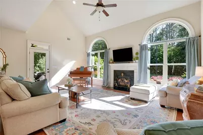 372 Abbington Way, Clarkesville, GA 30523 - Photo 11