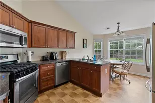 3834 Hawk Tail Drive, Loganville, GA 30052 - Photo 9