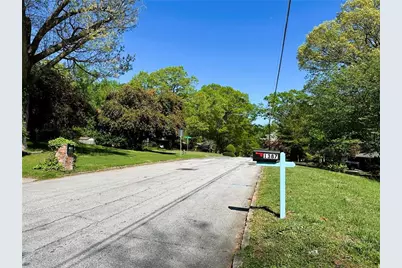 1387 Renee Drive, Decatur, GA 30035 - Photo 29