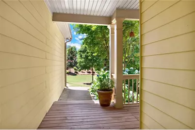 34 Laurel Way NE, White, GA 30184 - Photo 3