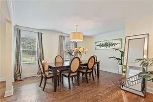 1777 E Gate Trail, Stone Mountain, GA 30087 - Photo 9