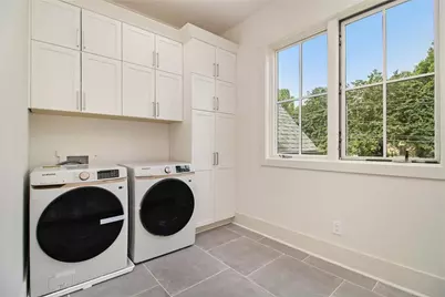 4757 Lake Forrest Drive NW, Atlanta, GA 30342 - Photo 33