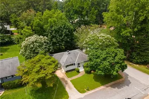 1060 Pinedale Dr SE, Smyrna, GA 30080 - Photo 29