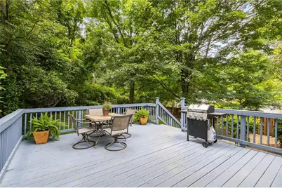 1060 Pinedale Drive SE, Smyrna, GA 30080 - Photo 13