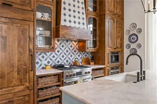 11277 Serenbe Ln, Chattahoochee Hills, GA 30268 - Photo 13