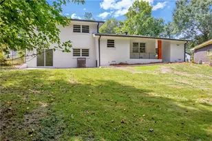 2678 Rainbow Forest Dr, Decatur, GA 30034 - Photo 3