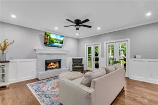 5301 NE Regency Lake Ct, Sugar Hill, GA 30518 - Photo 19