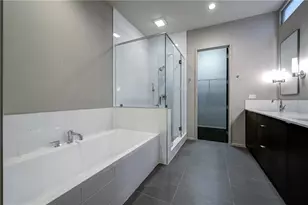 721 Longleaf Dr NE, Atlanta, GA 30342 - Photo 13