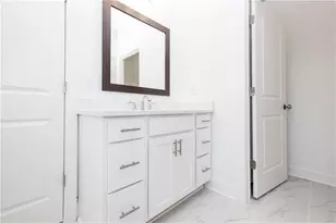 706 Dodd Ln, Buford, GA 30518 - Photo 33