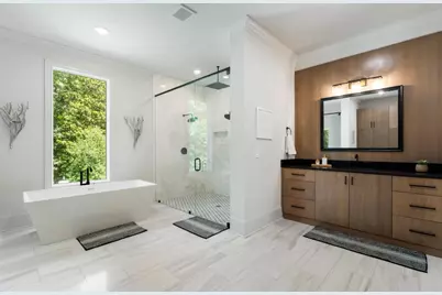 330 Longvue Court, Johns Creek, GA 30097 - Photo 23