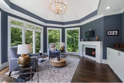 330 Longvue Court, Johns Creek, GA 30097 - Photo 19