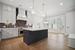 202 Dawson Dr, Woodstock, GA 30188 - Photo 7