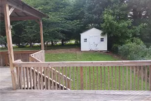 2775 Emerald Springs Dr, Lawrenceville, GA 30045 - Photo 25