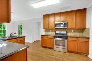 4009 Riverstone Dr, Suwanee, GA 30024 - Photo 7