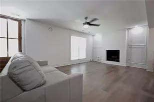 455 Saddle Bow Dr, Lawrenceville, GA 30046 - Photo 9