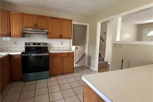 213 Peartree Ln, Riverdale, GA 30274 - Photo 7