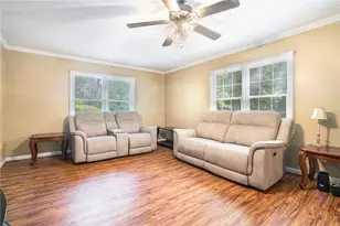 256 Frederick Dr, Athens, GA 30607 - Photo 7