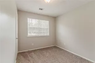 6114 Leverett Dr, Lithonia, GA 30038 - Photo 23