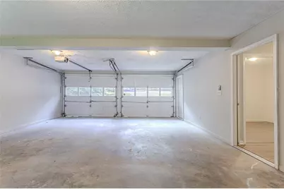 2140 Deer Trail, Suwanee, GA 30024 - Photo 31