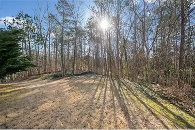 570 Belada Boulevard, Sandy Springs, GA 30342 - Photo 3