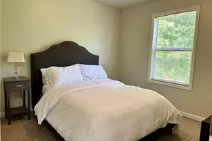 2650 Batavia St, East Point, GA 30344 - Photo 11