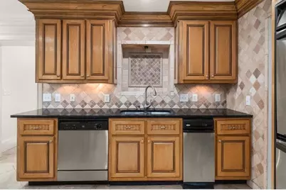 6771 Sunny Brook Lane, Atlanta, GA 30328 - Photo 13