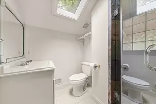 6771 Sunny Brook Ln, Atlanta, GA 30328 - Photo 33